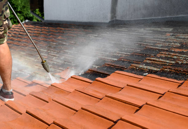 Pressure Washing Brick in Stockdale, TX